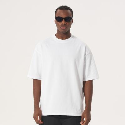 China 100% Blank Boxy Cotton Men's T-Shirts Oversized Fit 240gsm Drop Shoulder Other Logo Printed Men's T-shirt Custom Made for sale