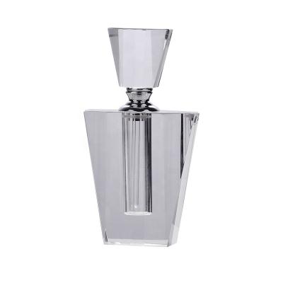 China Europe 2020 New Design Custom Home Decoration Crystal Perfume Bottles for sale