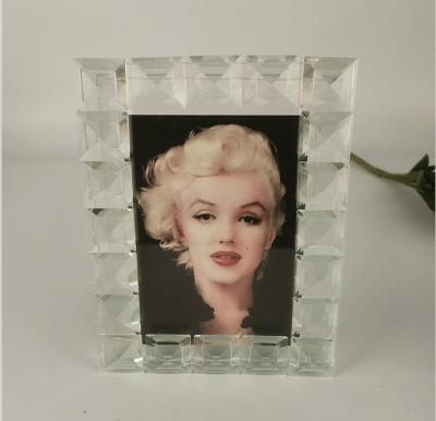 China Crystal Wedding Souvenir and Anniversary Gift Personalized Clean Clear Crystal Photo Frame for sale