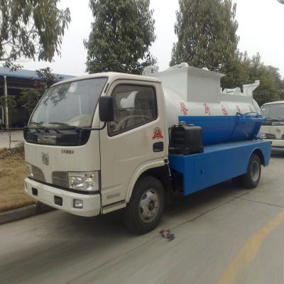 Cina Dongfeng Cucina Camione della spazzatura Serbatoio Volume 3000L Motore 95hp in vendita