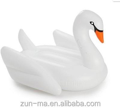 China Water Sports Equipment Fashion Summer Pool Giant Inflatable Swan Float for sale