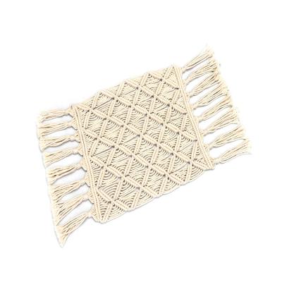 China Home Decor Place Mat Retro Handmade Table Pastoral Cotton White Home Decor Hand - Woven Rug for sale