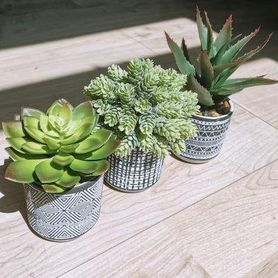 China Diy Home Office Decor Durable Simple Modern Indoor Plastic Green Plants Simulation Green Plants Artificial Bonsai for sale