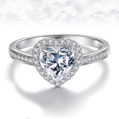 China Free Shipping Romantic Moissanite Wedding Ring vvs Romantic Moissanite Ring Gra Certified 1ct Heart Cut SRO211 925 Sterling Silver for sale