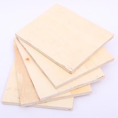 China Modern High Quality Poplar 2021 Style Poplar Artificial Veneer Graphic Design Plywood Furniture Sheet Melamine Plywood 15mm 18mm E1 for sale