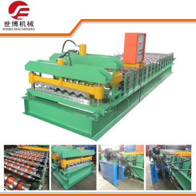 Chine Haute précision coupée à la ligne machine, feuille de longueur de toiture en métal faisant la machine à vendre