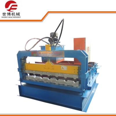 China Rolle 4KW, die zusätzliche Maschine, gebogene Dach-Platten-Rolle bildet Maschine bildet zu verkaufen