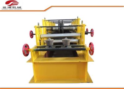 China C Type Steel Metal Stud And Track Roll Forming Machine Heavy Duty 4000*800*800mm Size for sale