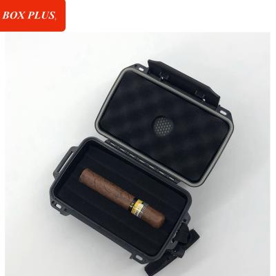 China Inner Sponge Cigar Roller Cigar Cigarette Cigar Gift Set Dustproof Moistureproof/Dustproof/Waterproof Humidifier Case for sale