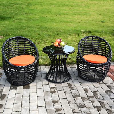 China Modern Garden Aluminum Outdoor Wicker 2 Chairs and French Furniture Modern Style Table Leisure Bistro Sets for sale