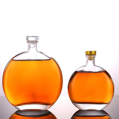 China OEM hot wholesale clear logo flat glass bottle shape whiskey vodka vodka wine decanter sets for sale