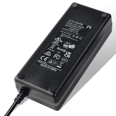 China LAPTOP DC Power Supply Switching Adapter 19 Volt 7.1 Amp Power DC 230v Transformer Output 7a Smps Laptop AC Adapter For 135w 19v for sale