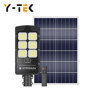 China ROAD New Ip67 Lighting Outdoor Street Lights Integrated Solar Waterproof Street Lights Led Road Light 300W 200W Charge Controller for sale