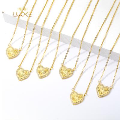 China CLASSIC Hot Selling Zircon Heart Shape Letter Pendant Necklace Women Heart Alphabet CZ Initial Letters Necklace for sale