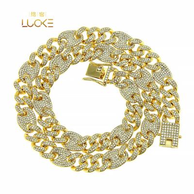 China Custom CLASSIC Bling Cuban Link Hip Hop Chain Gold Alloy Jewelry Women Chain Necklace for sale