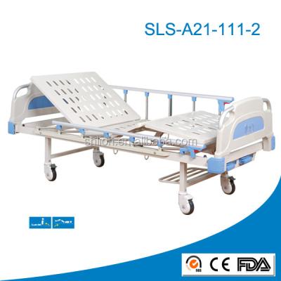 China Hospital Bed 2 Cranks Quality And FDA Manual Hospital Medical Bed for sale