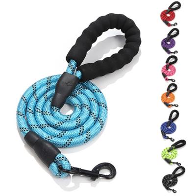 China Reflective Wholesale Cotton Handle Pet Chain Traction Hooks Dog Rope Explosion-proof Leash Reflective for sale