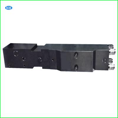 Chine Cylindre hydraulique arrière de briseur de Breaker Attachment SB121 d'excavatrice de la tête 155mm à vendre