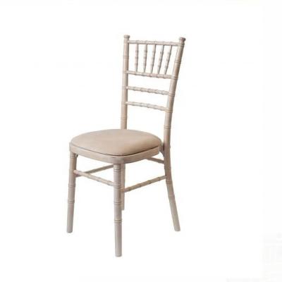 China Home Furniture Mail Packing White Wash Chiavari Chairs Wood Wedding Hotel Banquet Stackable Chair with Removable Cushion for sale