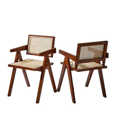 China Nature Color Modern Solid Wood Rattan Dining Arm Chair with Modern Design for sale