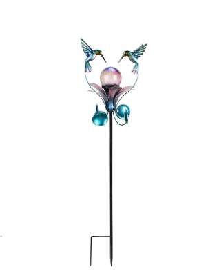 China Solar Garden Lights Outdoor Metal Garden Stake Crack Globe Garden Decor Glass Hummingbird Waterproof for Pathway, Lawn, Patio, Yard for sale