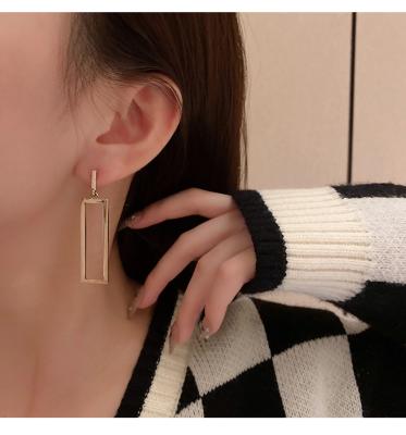 China Trendy Simple Geometric Long Earrings Women's Retro Long Silver Stud Earrings S925 Needle Ear Jewelry for sale