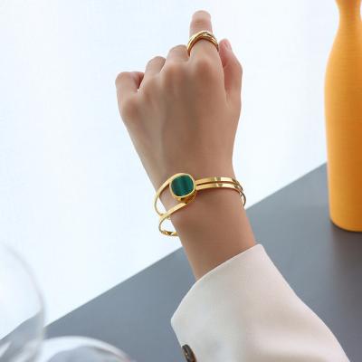 China Romantic Stripe Geometric Green Acrylic Bracelet Element Titanium Steel Plated Gold Plated Bracelet 18 Green Jewelry for sale