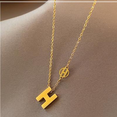 China Other the 2021 summer new fresh and simple letter chain H clavicle necklace titanium steel light design and luxurious chain necklace for sale