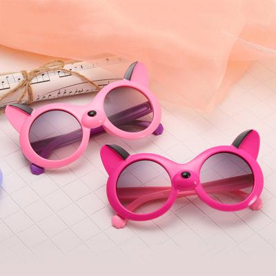 China Trendy Flexible Soft Glass Kids Sunglasses UV400 Gradient Safety Kids Sunglasses for Children for sale