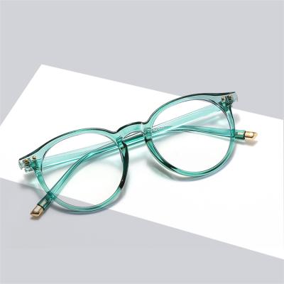 China New Frame Trendy Transparent Round Glasses With Rivets Cat Eye Glasses Fashionable 2021 for sale