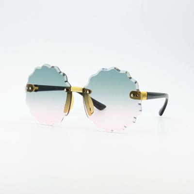 China Rimless Logo Baby Boys Girls Rimless Vintage Kids Glasses Custom Gradient Fashion Sunglasses Flower Sun Glasses for sale