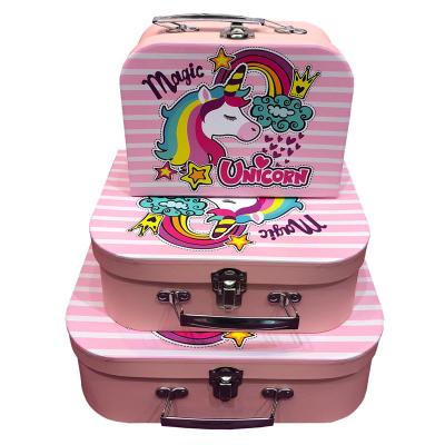 China Factory Supply Recyclable Toy Box Packing Suitcase Children Cardboard Suitcase Travel Paper Suitcase With Handle for sale