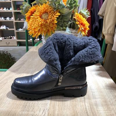 China Deodorization children fashion shoes 2020 buckshot boot fur keep warm children snow boots for sale