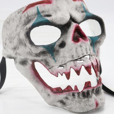 China Plastic Mask & Hot Selling Halloween Skull Masquerade Amazon Party Band Elestic Band Plastic Hand Painted Horror Wholesale Sliver Link Or Scary Masks for sale