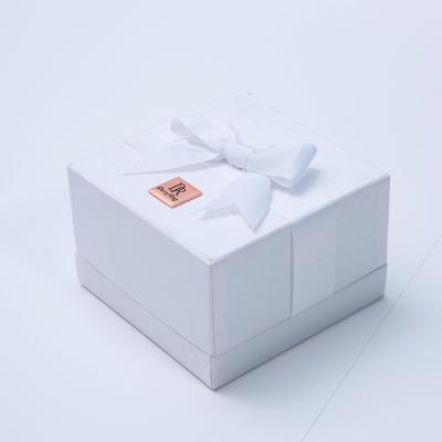 China Custom Jewelry Eco-friendly Ring Packaging Paper Box Craft Boutique Logo White Luxury Gift for sale