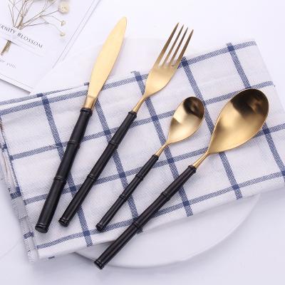 China Durable 304 Stainless Steel Ceremony Seal Sustainable Handles Flatware Customized Cutlery Set for sale