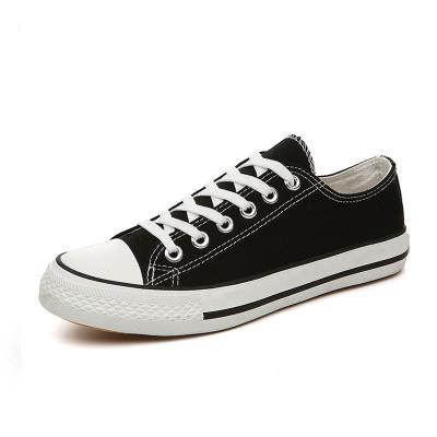 China 2022 fashion trend men's fashion canvas shoes for sale