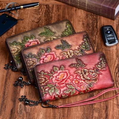 China Vintage Waterproof Ladies Andong Long Wallet Hand-rubbed Color Embossed Zipper Purse Clutch Phone Pocket Bag Genuine Cow Leather for sale