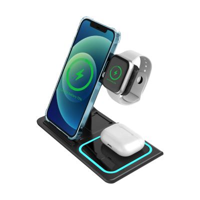 China Qi 3 in 1 15W Qi Dock Station Smart Fast Charging Wireless Charger Stand For Apple Devices for sale