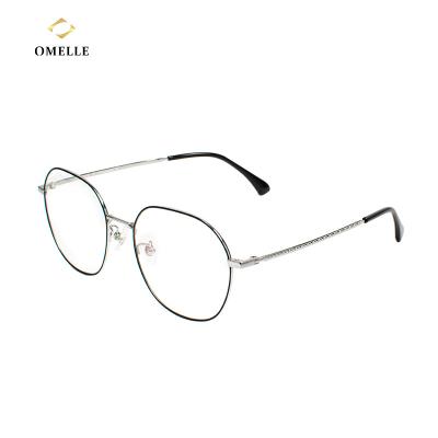 China Handmade Women Optical Frames OMELLE Round Titanium Optical Frame Rose Gold Eyeglasses Frames for sale