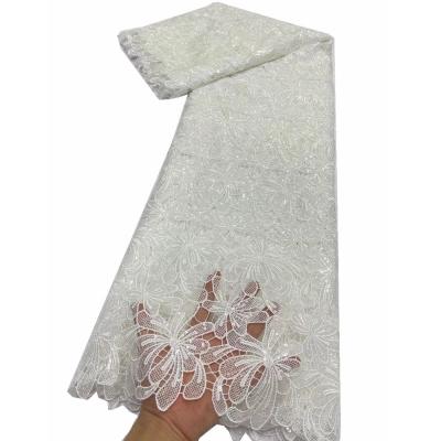 China Fabrica de encaje blanco africano Sequin bordado de novia encaje africano Guipure cordón encaje para Senegal vestido de novia Tejido en venta