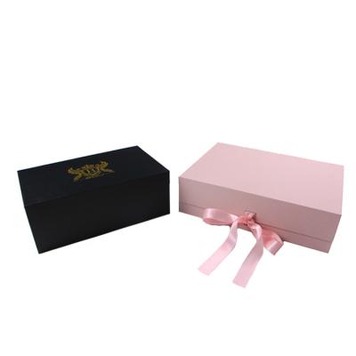 China Handmade Custom Logo Gray Board Gift Boxes Magnetic Collapsible Lid For Packaging for sale