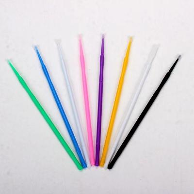 China Plastic in 2022, cosmetic tool disposable head cotton swab cleaning eyelash small bottled graft cotton swab for sale