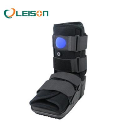 China Walker Medical Walking Boots Orthopedic Ankle Air CAM Adjustable Foam Liner Short Fracture Ankle Support for sale