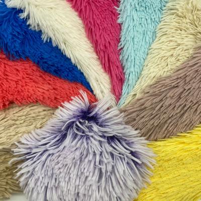 China High Anti Pill Pile PV Plush Faux Fur Fabric Soft Comfortable Color Customization For Coat/Garment/Toys for sale