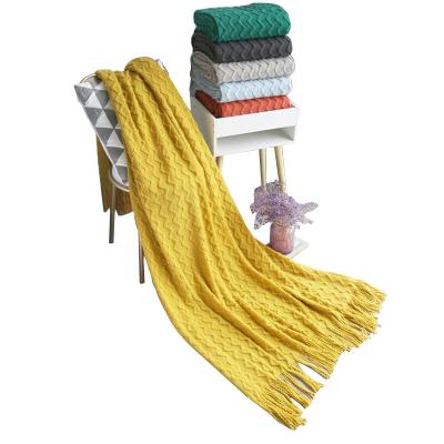 China Folded Ready To Ship Portable Soft Cool Color Knitted Blankets Warm Blankets Plain Green Gray Travel Blue Tassel Blanket for sale