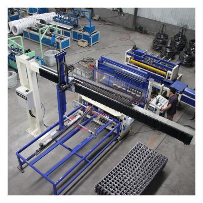 China Easy Installation High Speed ​​Automatic Crimped Wire Mesh Making Machine Working for sale