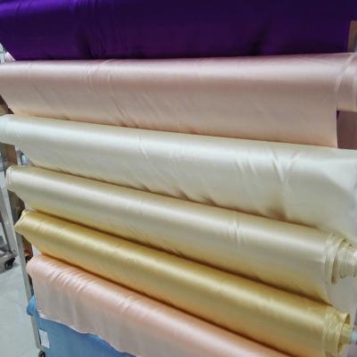 China Breathable 16 M/M Wholesale Silk Satin Fabric In Stock Silk Fabric for sale