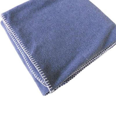 China 100% Polyester Waterproof Soft Anti Pilling Fleece Blanket for sale