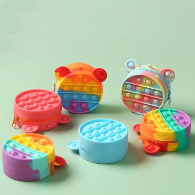 Chine Round Purse Toy Coin Bags Wholesale Silicone Fashion Cartoon Coin Pop Mini Kids Bags TikTok It Invent Purse à vendre